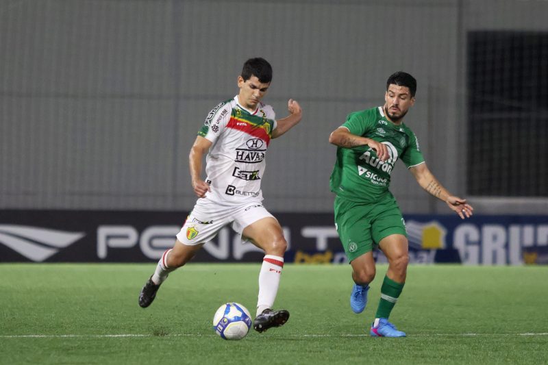 Chapecoense vence no Augusto Bauer