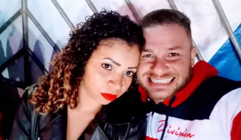 Livro publicado conta a história da traição que motivou crime entre casal &#8211; Foto: Redes Sociais/Reprodução/ND