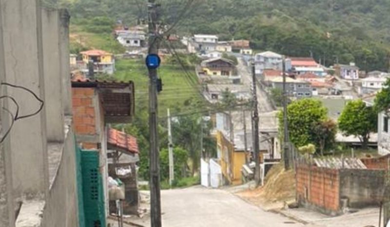 Homem teria sido morto por vingança, no bairro Jardim Janaína, em Biguaçu