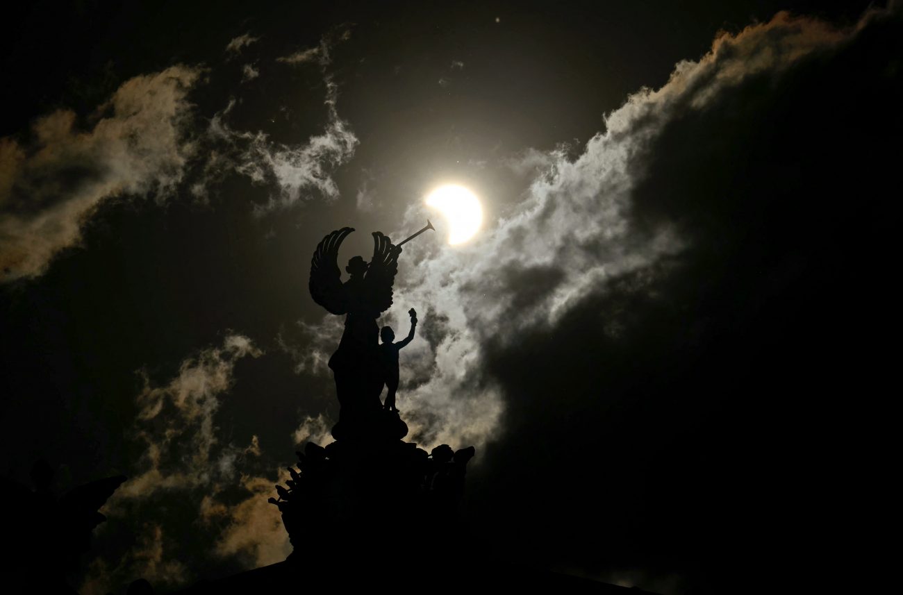 Eclipse anular registrado na Ilha de Páscoa, no Chile - AFP/ND