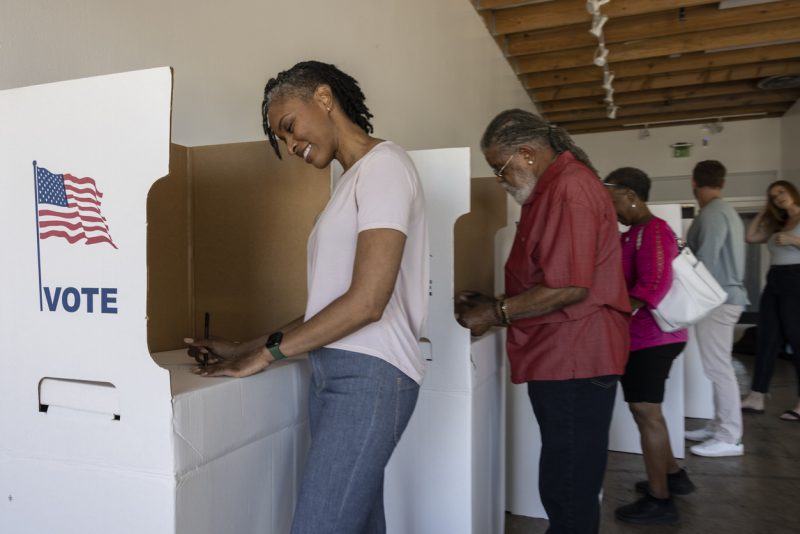 Formas de votar nos EUA: olhos do mundo se voltam para os Estados Unidos