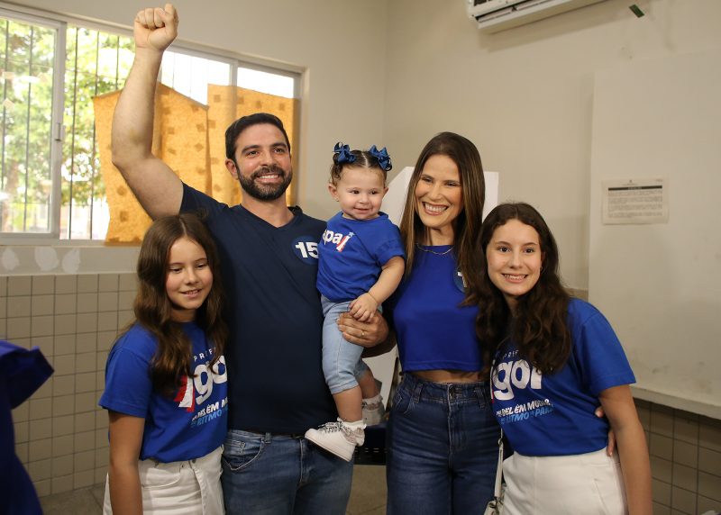 Igor Normando (MDB), novo prefeito de Belém, após votar no segundo turno