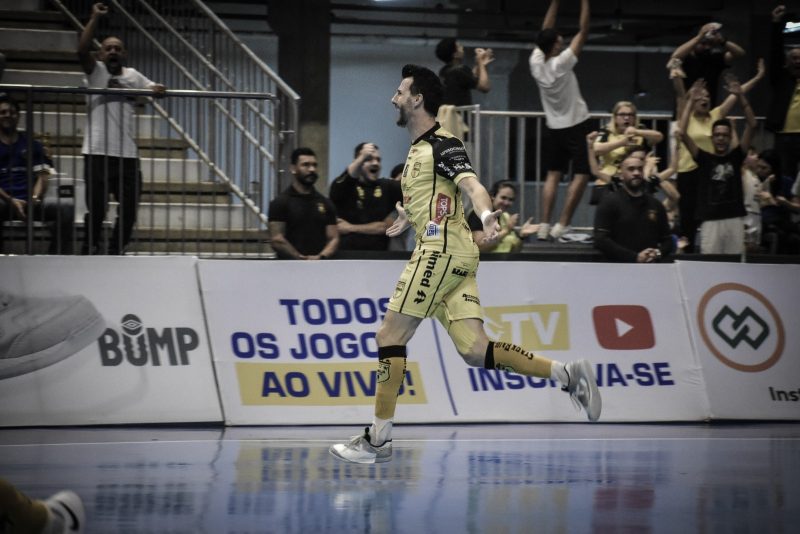 Jaraguá Futsal garantiu classificação às quartas de final da Liga Nacional