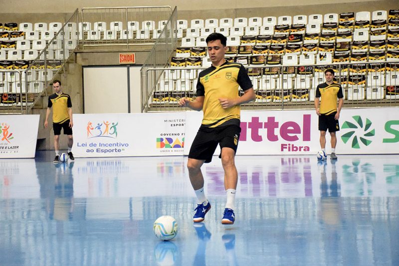 Jaraguá Futsal volta a jogar diante da torcida