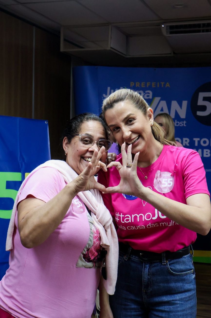 Juliana Pavan (PSD) durante campanha eleitoral em Balneário Camboriú - Divulgação