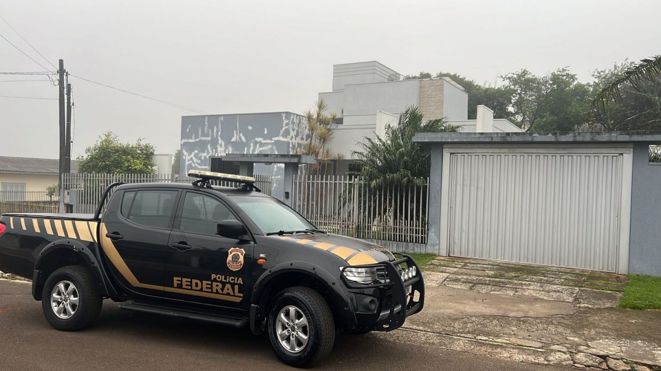 A PF (Polícia Federal) deflagou, nesta quinta-feira (3), uma operação em Bagé, no Rio Grande do Sul. - Polícia Federal/Reprodução