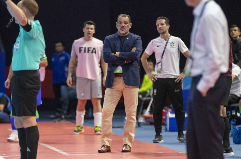 Marquinhos Xavier durante a semifinal da Copa do Mundo de Futsal