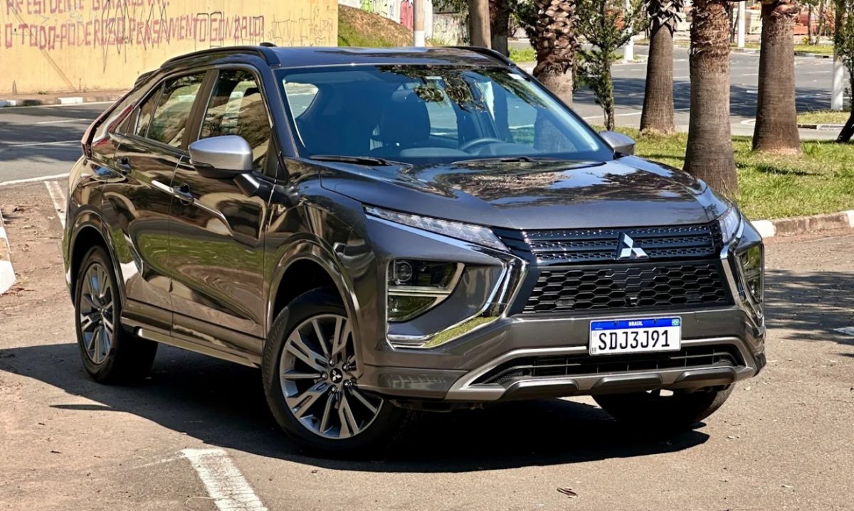 Giro auto+: avaliação do eclipse cross rush, peugeot híbrido em 2025 e fábrica da gwm no brasil