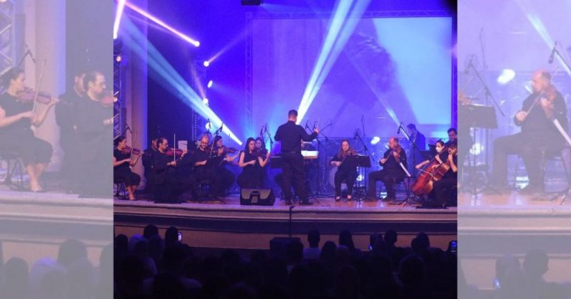 Orquestra em alusão ao bicentenário da imigração alemã em cidade de SC