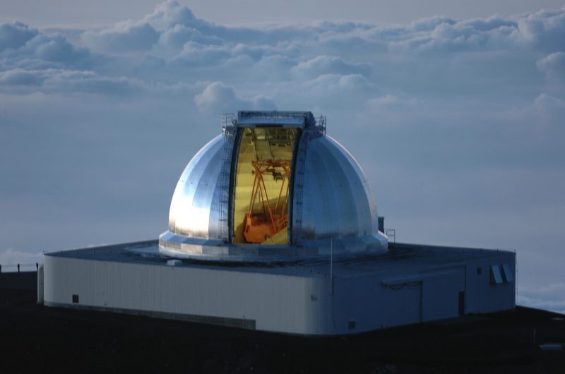 O telescópio responsável por registrar as imagens para o programa Caça Asteroides fica localizado no Havaí - Foto: University of Hawai'i/Reprodução/ND