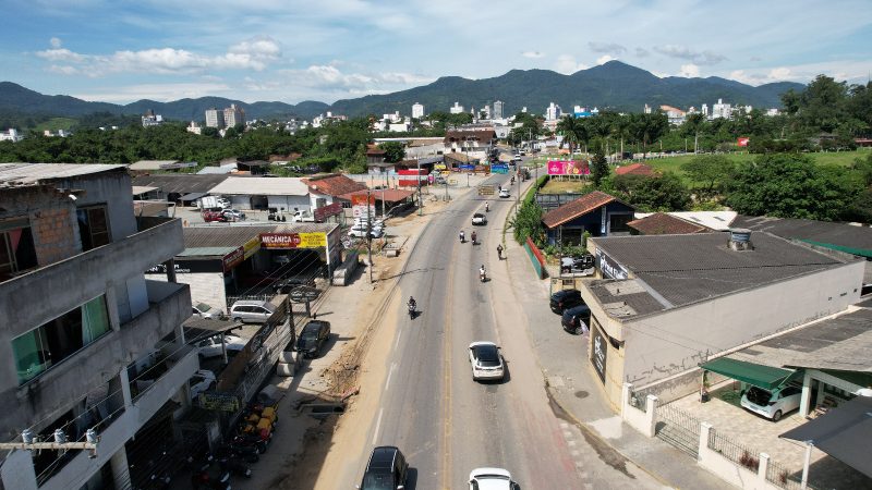 Vista da avenida de cima 