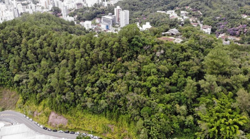 Local onde ficará o novo edifício em Blumenau 