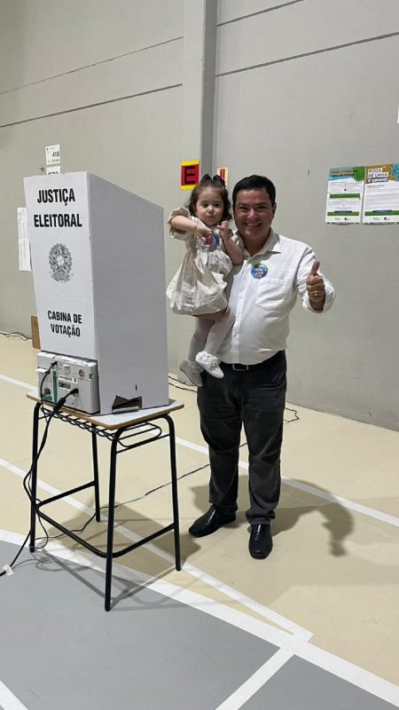 Ricardo Alba votou em Blumenau nas eleições 2024