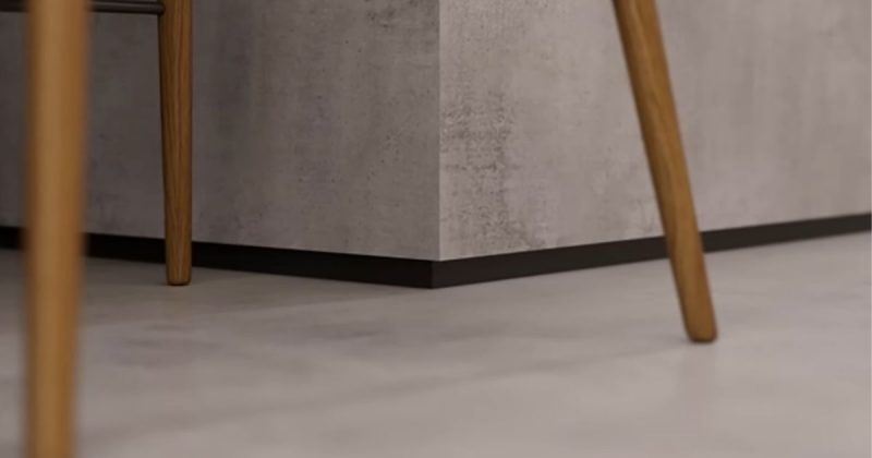 Modelo de rodapé invertido