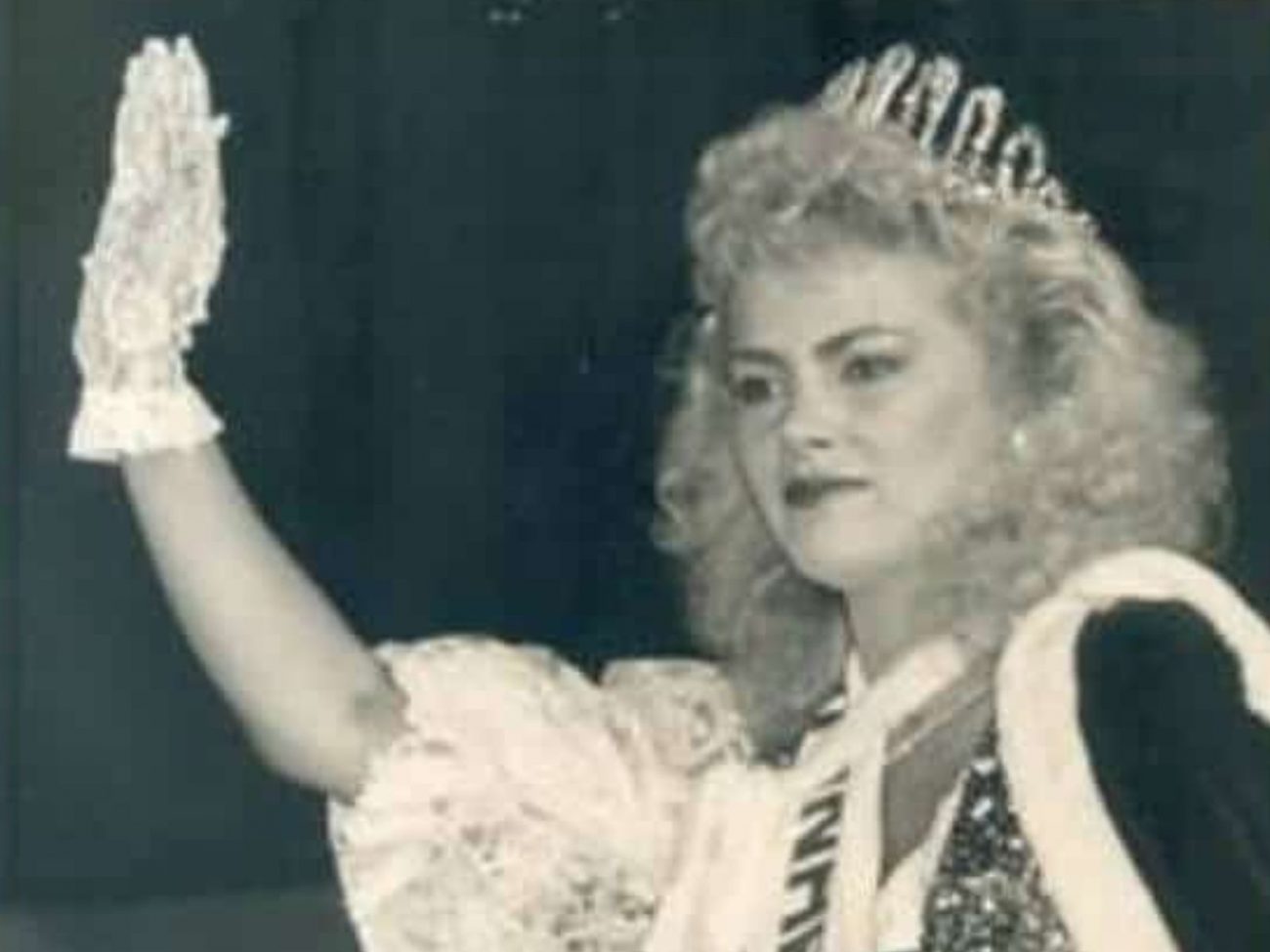 Rosane Heinz, rainha de 1988 da Oktoberfest Blumenau - Divulgação/Site Oktoberfest Blumenau