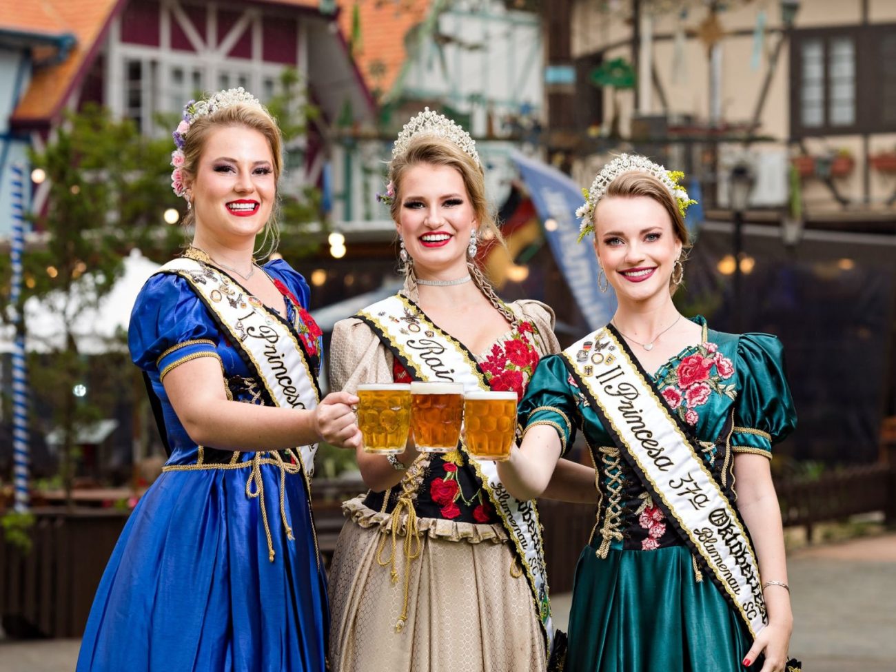 Sasha Bauer, rainha de 2022 da Oktoberfest Blumenau - Divulgação/Site Oktoberfest Blumenau