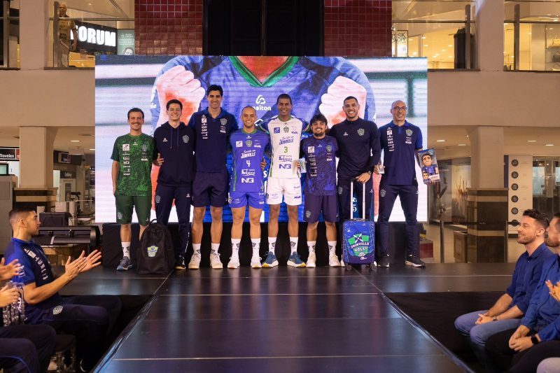 Joinville Vôlei apresenta novo uniforme para a Superliga