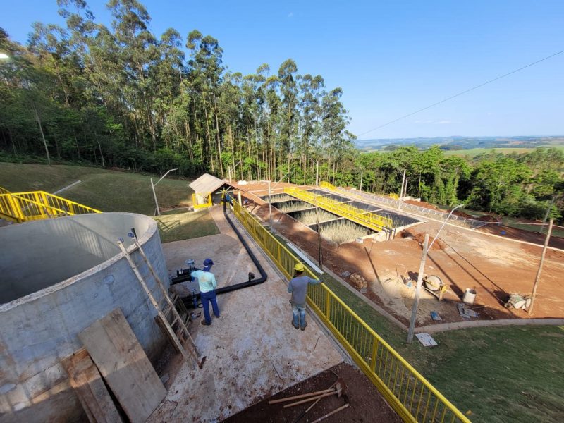 Unidade de gerenciamento de lodo em Descanso