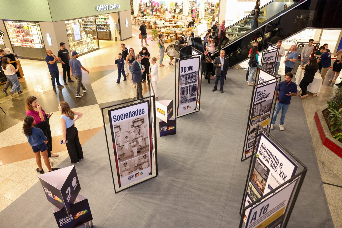 Abertura da exposição ocorreu nesta segunda-feira (11) - ND