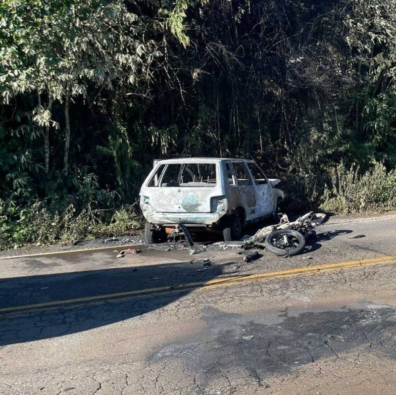 Santa Catarina registrou mais uma morte em rodovia neste sábado (23) - Foto: CBMSC/Reprodução/ND