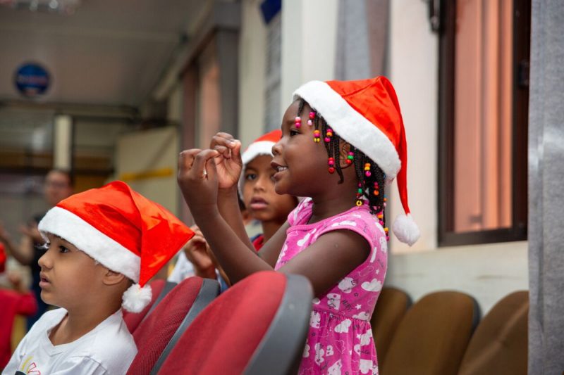 Abertura das 'Cartinhas do Papai Noel dos Correios' começou em Chapecó 