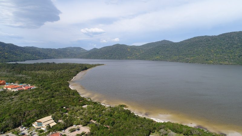 Selo Bandeira Azul consagra Lagoa do Peri como referência em sustentabilidade e conservação