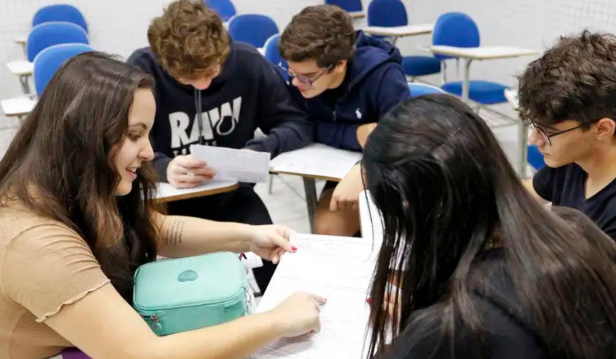 Alunos do ensino médio