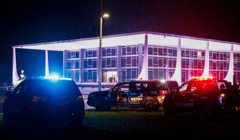 Explosões em Brasília ocorreram na noite dessa quarta-feira (13), em frente aos prédios do STF e Câmara dos Deputados