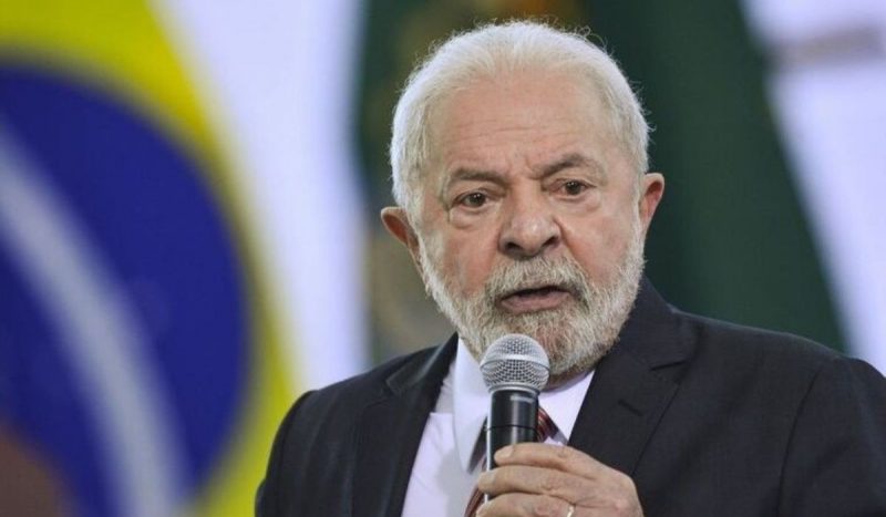 Lula se reúne com presidente do Senado para articular pacote de corte de gastos