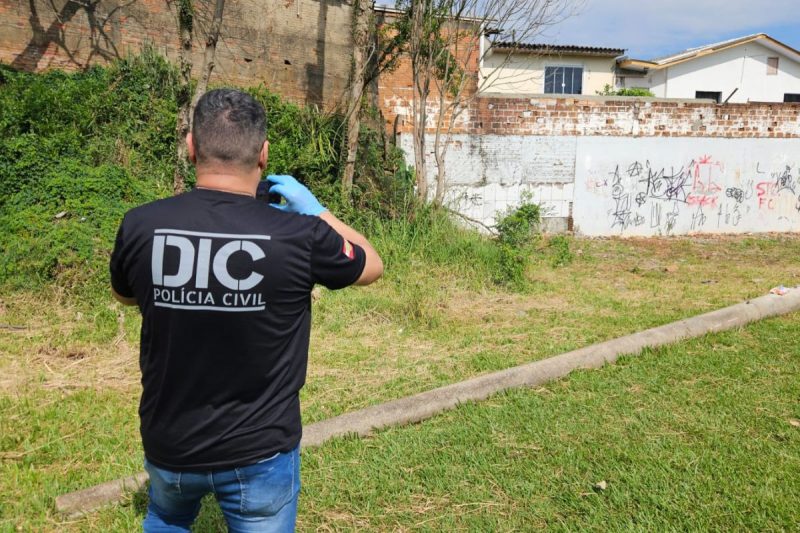 delegado esteve no campo onde o jovem foi morto brutalmente