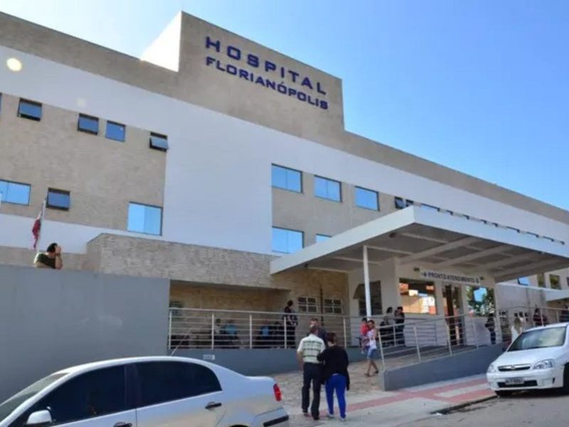 Fachada do Hospital Florianópolis onde golpistas se passam por médicos para cobrar por exames