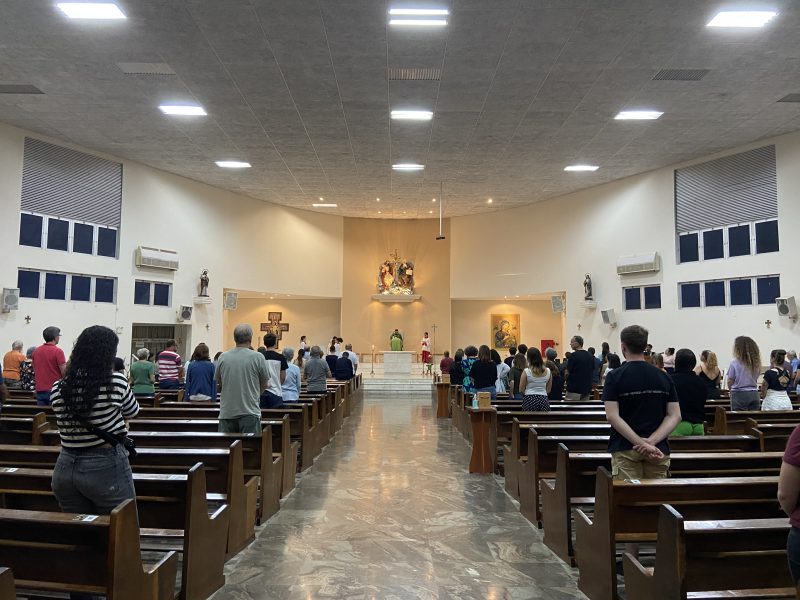 Cerimônia na Igreja da Santíssima Trindade, em SC