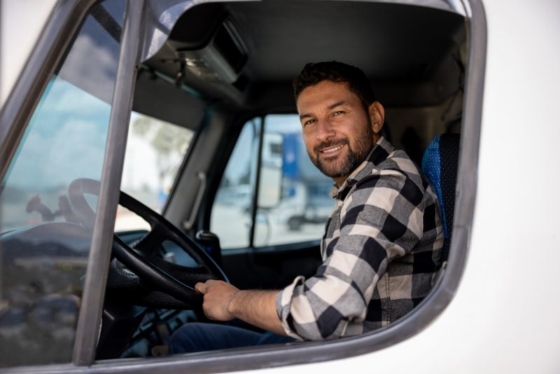 Novembro Azul e os cuidados com a saúde de motoristas de caminhão