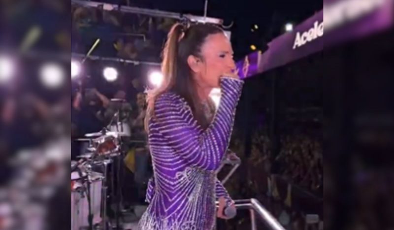 Em Florianópolis, Ivete Sangalo dá bronca em folião que usava cigarro eletrônico durante festival de axé 