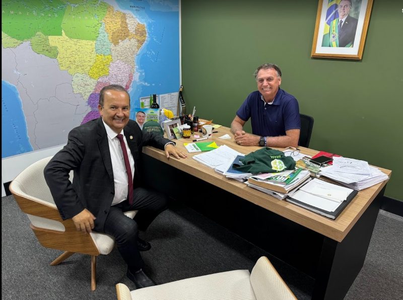 Jorginho Mello se mostrou solidário a Bolsonaro