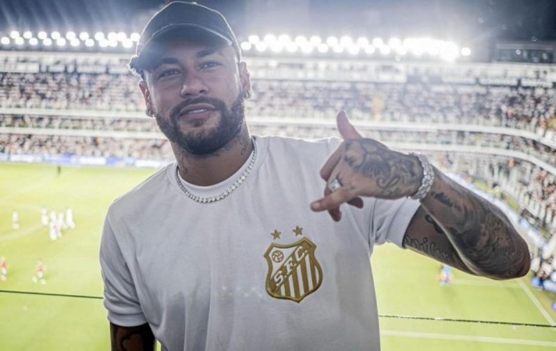 Jornalista crava Neymar no Santos após fim de Campeonato Brasileiro Série B