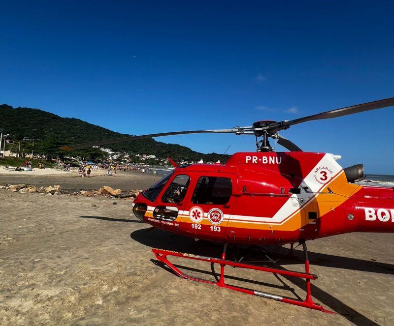 Foto mostra helicóptero que resgatou a jovem após ser ressuscitada 