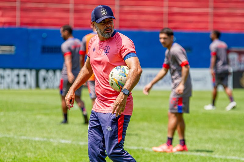 Márcio Coelho foi o técnico do Marcílio Dias na Copa Santa Catarina