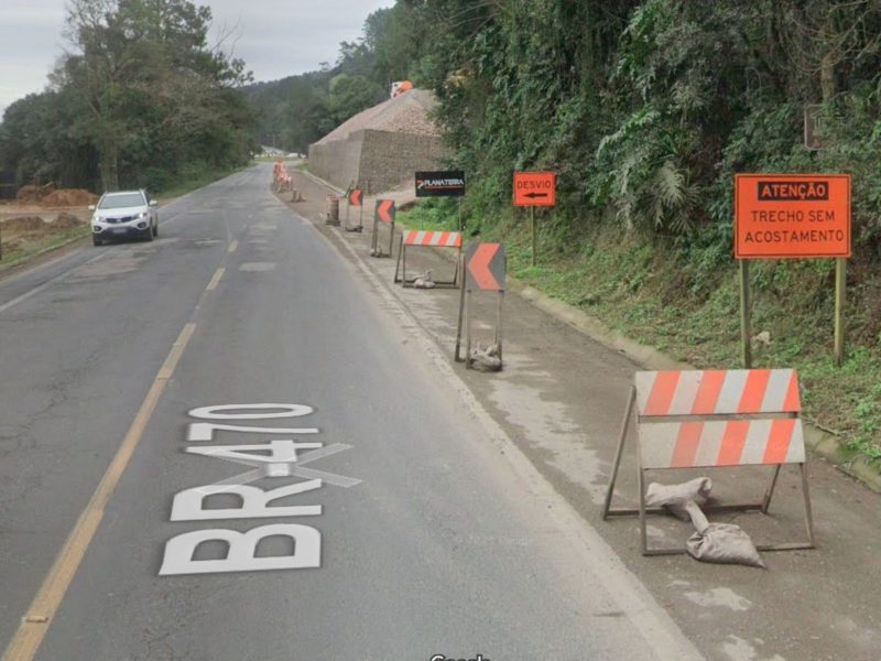 Trecho da BR-470 em Agronômica