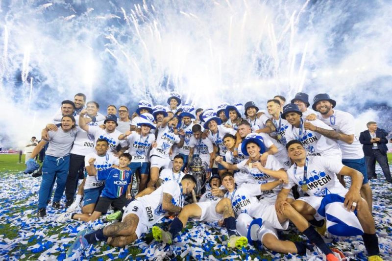 Após bater o Hurácan, Velez Sarsfield se consagra campeão argentino após 11 anos