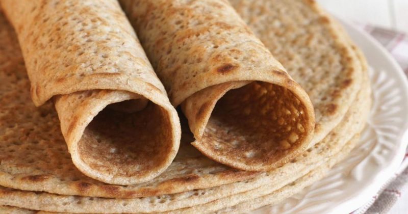 Imagem mostra panqueca com o melhor alimento para o café da manhã