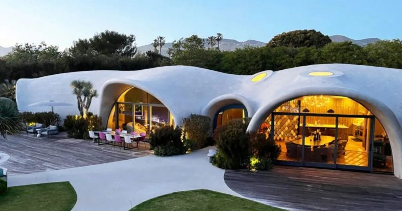 Casa bolha do ator Robert Downey Jr