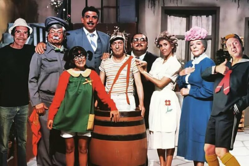 Elenco de Chaves, que voltou à programação do SBT