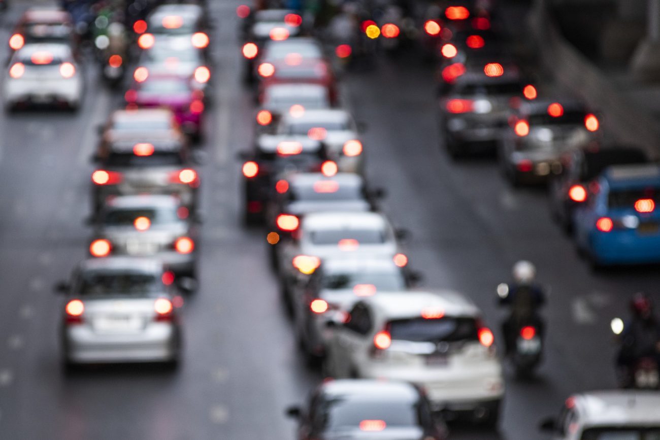 Com a nova gasolina E30, é possível que veículos muito antigos ou sistemas não preparados sofram mais sensivelmente impactos - Foto: Reprodução/Freepik/ND