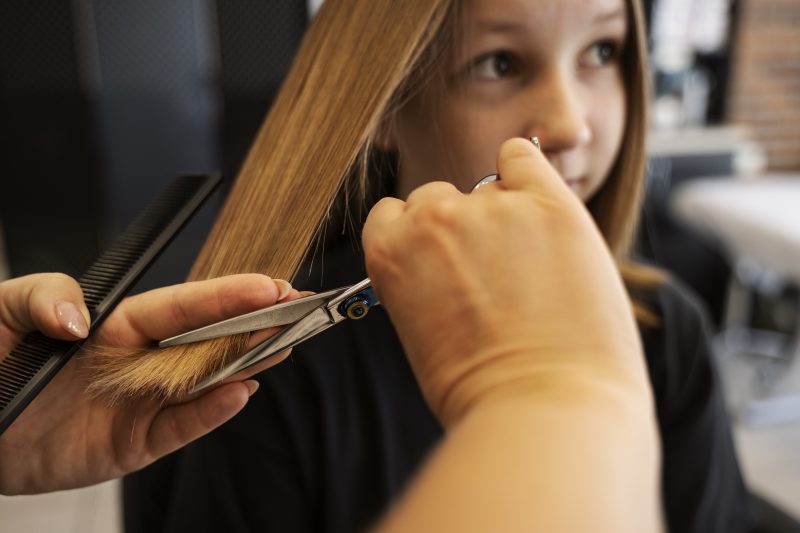 Cortar o cabelo com frequência