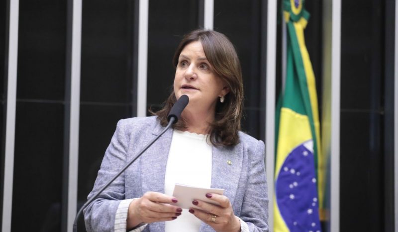 Carmen Zanotto (Cidadania) foi a única deputada catarinense a não se manifestar sobre a reforma tributária 