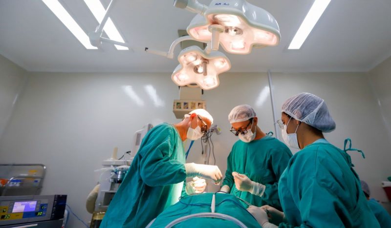 SC teve mais de 100 mil cirurgias eletivas em 2023