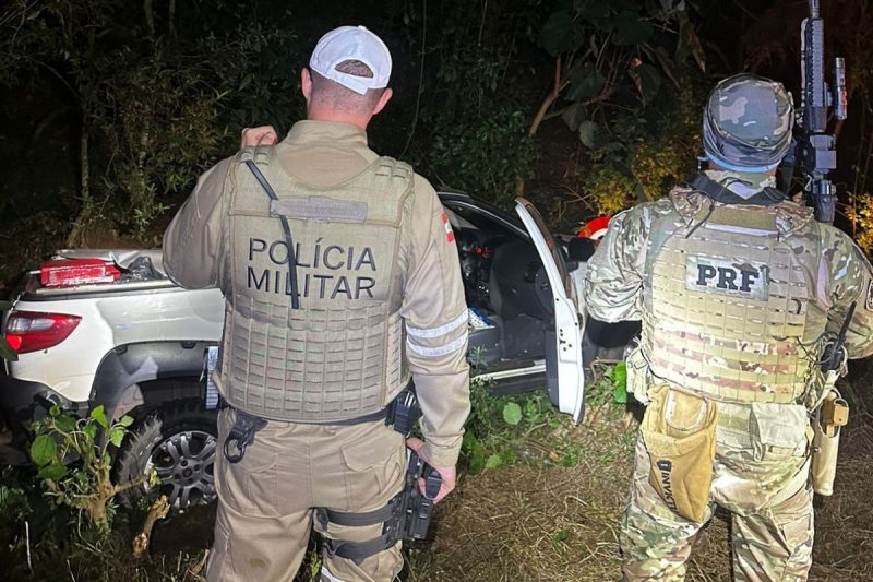 Veja a perseguição em alta velocidade da polícia 