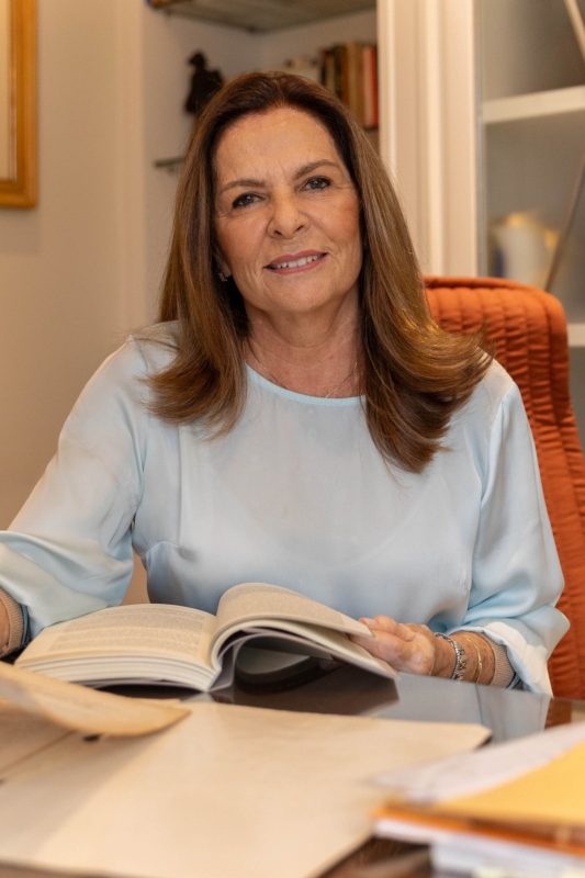 Heloisa Blasi Rodrigues, autora do livro – Foto: Divulga&ccedil;&atilde;o/ND