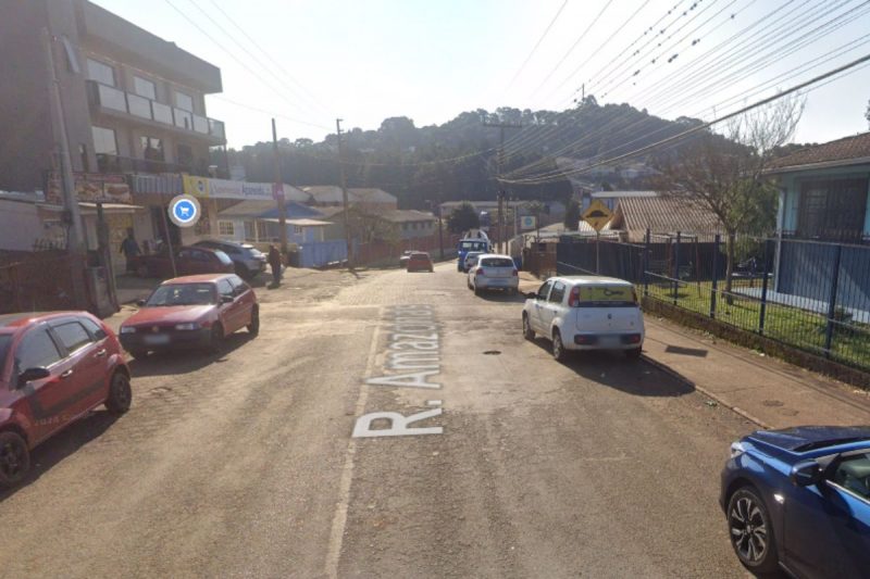 homem foi encontrado desacordado com tiro na cabeça na rua Amazonas